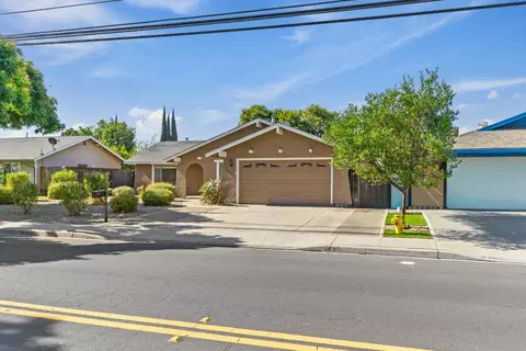 2820 E Orangeburg Ave, Modesto, CA 95355 photo 2