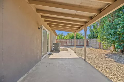 2820 E Orangeburg Ave, Modesto, CA 95355 photo 22