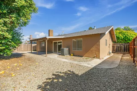 2820 E Orangeburg Ave, Modesto, CA 95355 photo 25