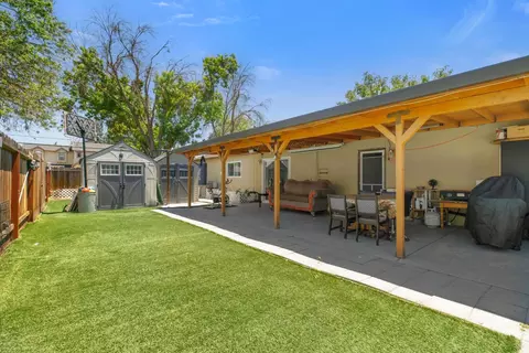 Exterior - 1717 Ensenada Dr, Modesto, CA 95355 photo 7 of 8