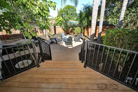 Exterior - 6430 Sandstone St, Carmichael, CA 95608 photo 5 of 18