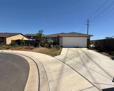 794 Dean Ct, Merced, CA 95341 photo 1