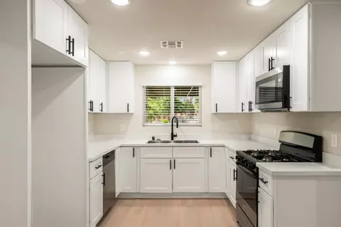 9595 Q St, Live Oak, CA 95953 photo 5