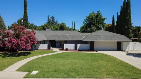 1011 Oregon Dr, Merced, CA 95340