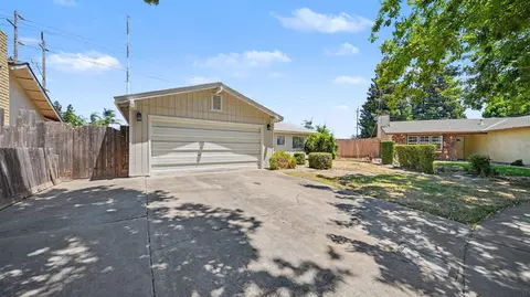 Exterior - 1200 Guiseppe Ln, Modesto, CA 95355 photo 2 of 6
