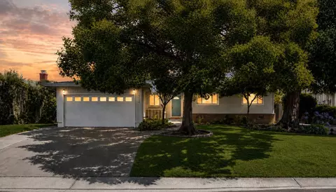 4524 Morpheus Ln, Sacramento, CA 95864