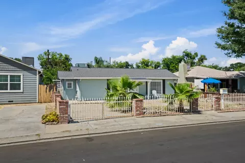 705 Badgley Dr, Modesto, CA 95350 photo 3