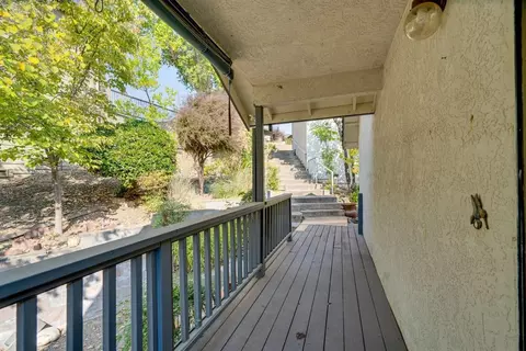 Exterior - 188 Oakhurst Ct, Copperopolis, CA 95228 photo 12 of 25