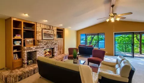 Living - 188 Oakhurst Ct, Copperopolis, CA 95228 photo 2 of 6