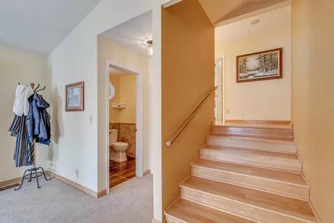 Entry Way - 188 Oakhurst Ct, Copperopolis, CA 95228 photo 5 of 7