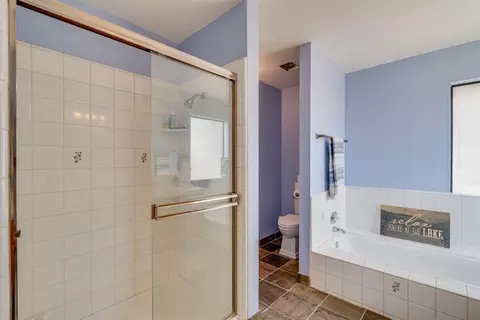 Bath - 188 Oakhurst Ct, Copperopolis, CA 95228 photo 5 of 7