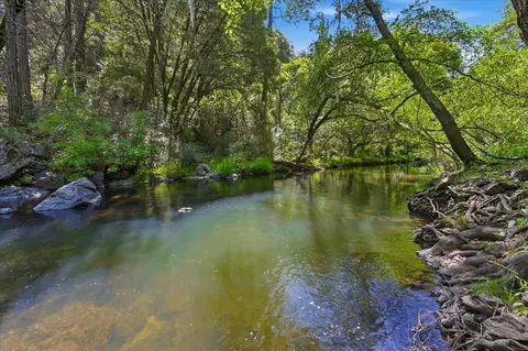 17468 Scopar Rd, Grass Valley, CA 95949 photo 2