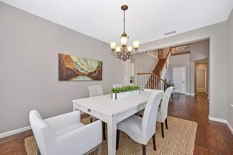 Dining - 1685 Halverson Ct, Folsom, CA 95630 photo 2 of 3