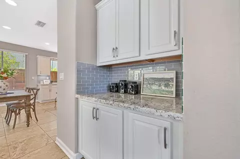 Entry Way - 1685 Halverson Ct, Folsom, CA 95630 photo 3 of 5