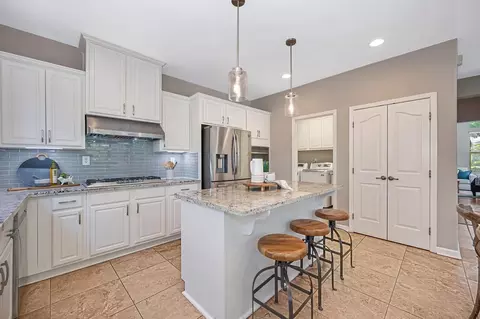 Kitchen - 1685 Halverson Ct, Folsom, CA 95630 photo 1 of 4