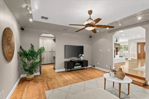 Living - 1101 Cornell Ave, Modesto, CA 95350 photo 5 of 5