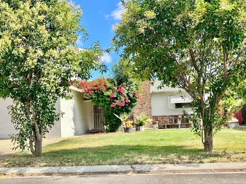 Exterior - 2101 Parr Ave, Modesto, CA 95358 photo 3 of 12