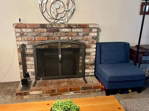 Living - 2101 Parr Ave, Modesto, CA 95358 photo 3 of 3
