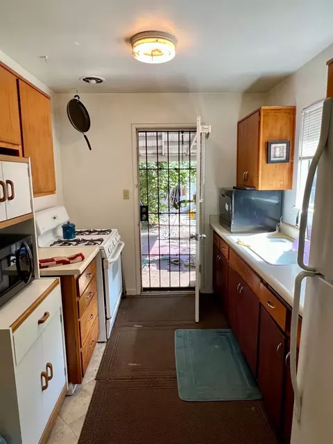 Kitchen - 2101 Parr Ave, Modesto, CA 95358 photo 1 of 1