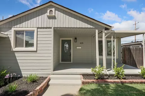 Exterior - 405 W 23rd St, Tracy, CA 95376 photo 6 of 15