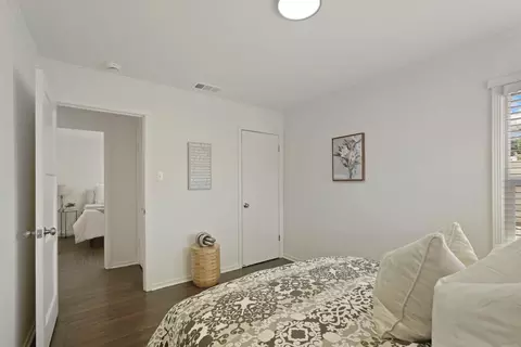 Bedroom - 405 W 23rd St, Tracy, CA 95376 photo 5 of 7