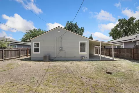 Exterior - 405 W 23rd St, Tracy, CA 95376 photo 10 of 15