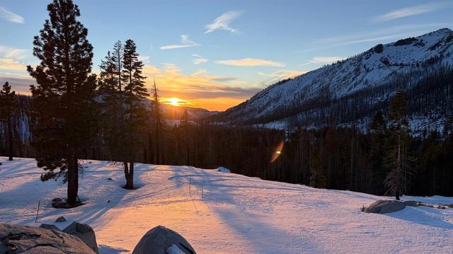 2080 Huckleberry Heights Rd, Echo Lake, CA 95721
