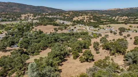 640 Gold Strike Rd, San Andreas, CA 95249 photo 4