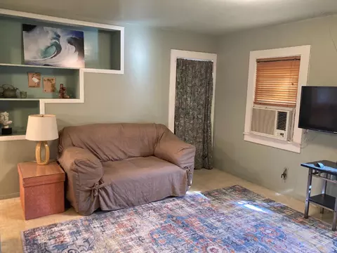 Living - 14105 River Rd, Walnut Grove, CA 95690 photo 4 of 4
