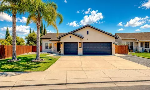 Exterior - 1880 Basil Dr, Manteca, CA 95336 photo 6 of 14