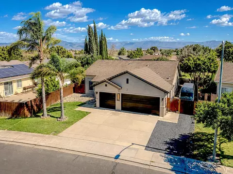 View/Area - 1880 Basil Dr, Manteca, CA 95336 photo 3 of 9