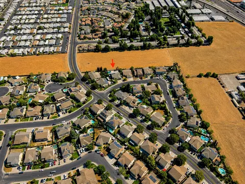 View/Area - 1880 Basil Dr, Manteca, CA 95336 photo 1 of 9