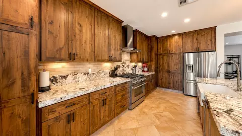 Kitchen - 1880 Basil Dr, Manteca, CA 95336 photo 5 of 12