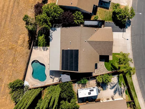 View/Area - 1880 Basil Dr, Manteca, CA 95336 photo 9 of 9