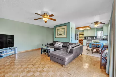 Living - 1083 Discovery Way, Concord, CA 94521 photo 2 of 4