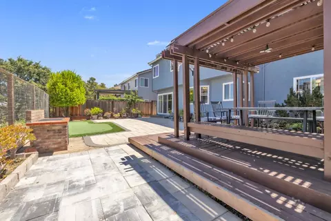 Exterior - 1083 Discovery Way, Concord, CA 94521 photo 7 of 8