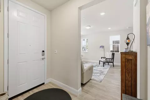 Entry Way - 961 Posey St, Galt, CA 95632 photo 1 of 3