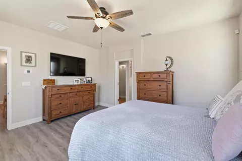 Bedroom - 961 Posey St, Galt, CA 95632 photo 2 of 2