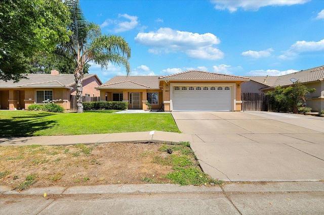 1957 Hunji Dr, Yuba City, CA 95993
