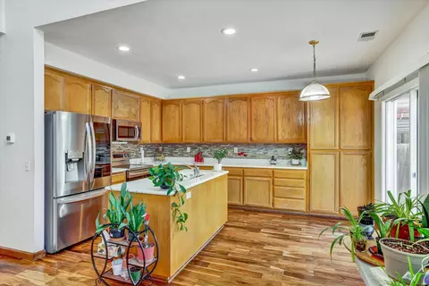 Kitchen - 2040 Tahoe Cir, Tracy, CA 95376 photo 2 of 3