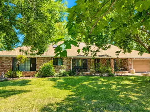 8781 Dillard Rd, Wilton, CA 95693
