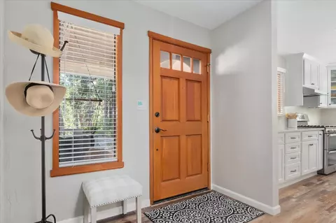 Entry Way - 3035 Dalmatia Dr, Arnold, CA 95223 photo 1 of 5