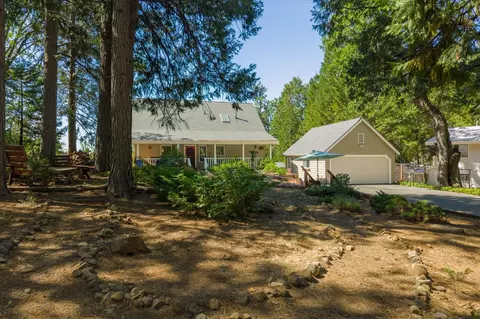 Exterior - 3035 Dalmatia Dr, Arnold, CA 95223 photo 11 of 13