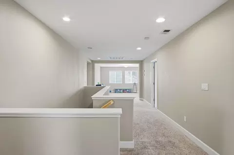Entry Way - 1527 Phlox Dr, Patterson, CA 95363 photo 4 of 4