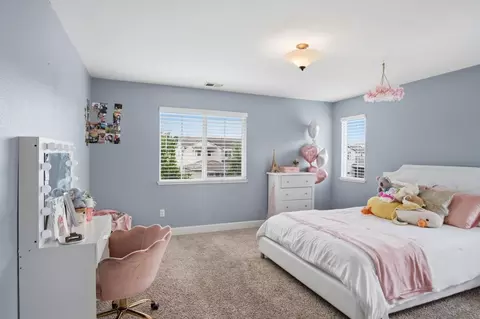 Bedroom - 1527 Phlox Dr, Patterson, CA 95363 photo 3 of 7
