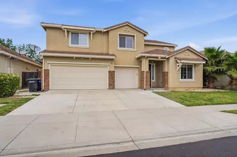Exterior - 1527 Phlox Dr, Patterson, CA 95363 photo 3 of 7