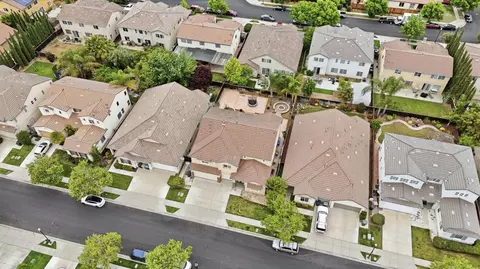 View/Area - 1527 Phlox Dr, Patterson, CA 95363 photo 6 of 8