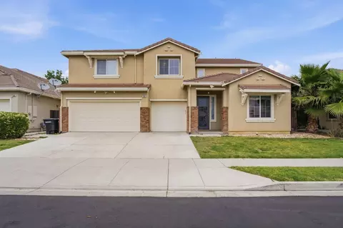 Exterior - 1527 Phlox Dr, Patterson, CA 95363 photo 2 of 7