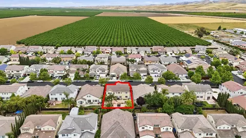 View/Area - 1527 Phlox Dr, Patterson, CA 95363 photo 1 of 8