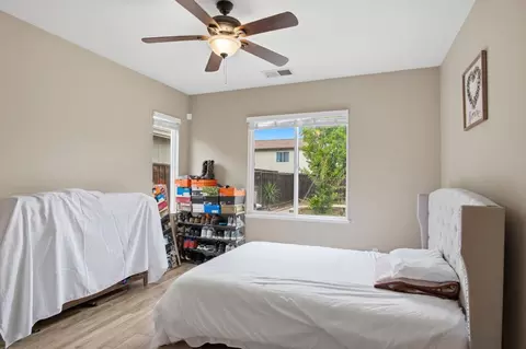 Bedroom - 1527 Phlox Dr, Patterson, CA 95363 photo 1 of 7